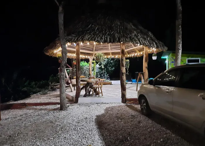 Eco-Turismo Guayacanes